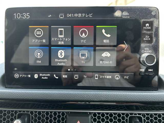 ホンダ シビック EX 愛知県 2021(令3)年 4.5万km プラチナホワイトパール ワンオーナー/純ディスプレイナビテレビ/フルセグテレビ/バックカメラ/ワイヤレス充電/BOSEサウンドシステム/ハーフレザーシート/純18インチAW/アダプティブドライビングビーム/LEDフォグ/リアウィング/前後ドライブレコーダー/ビルドインETC/シートヒーター/新車保証書.取説/スペアキー