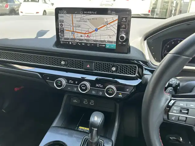 ホンダ シビック EX 愛知県 2021(令3)年 4.5万km プラチナホワイトパール ワンオーナー/純ディスプレイナビテレビ/フルセグテレビ/バックカメラ/ワイヤレス充電/BOSEサウンドシステム/ハーフレザーシート/純18インチAW/アダプティブドライビングビーム/LEDフォグ/リアウィング/前後ドライブレコーダー/ビルドインETC/シートヒーター/新車保証書.取説/スペアキー