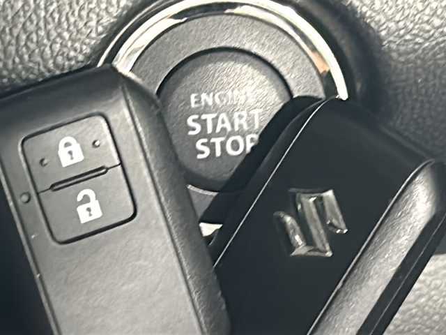 スズキ スイフト スポーツ セーフティPKG 沖縄県 2020(令2)年 4.3万km スピーディーブルーM ワンオーナー/禁煙車/純正SDナビ/CD/DVD/SD/BT/フルセグ/全方位カメラ/衝突被害軽減ブレーキ/アダプティブクルーズコントロール/レーンキープアシスト/横滑り防止装置/前席シートヒーター/LEDヘッドライト/オートライト/純正17インチAW/純正フロアマット/プッシュスタート/スマートキー/スペアキー/保証書/取扱説明書