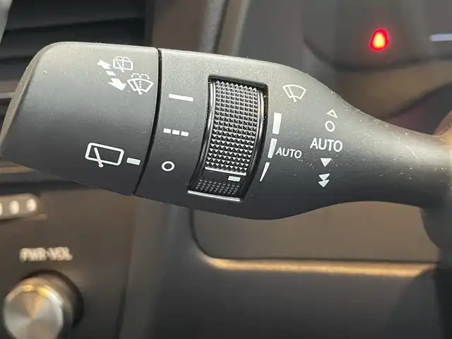 レクサス ＲＸ 300 Fスポーツ 高知県 2020(令2)年 2.3万km ホワイトノーヴァガラスフレーク 純正ナビ/360°バックカメラ /パワーバックドア /ETC2.0 /3眼LEDヘッドライト /BSM/ヘッドアップディスプレイ /シートベンチレーション /レーダークルコン /ステアリングヒーター /100V電源