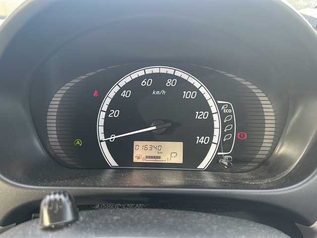 三菱 ｅＫワゴン M 静岡県 2015(平27)年 1.7万km ブリリアントターコイズM 【主要装備】/ディスプレイオーディオ　/Ｂｌｕｅｔｏｏｔｈ　/アイドリングストップ　/リモコンキー　/社外誤発進防止システム　/衝突被害軽減ブレーキ　/オートエアコン　/バックカメラ　/横滑り防止機能　/社外フロアマット　/ハロゲンヘッドライト