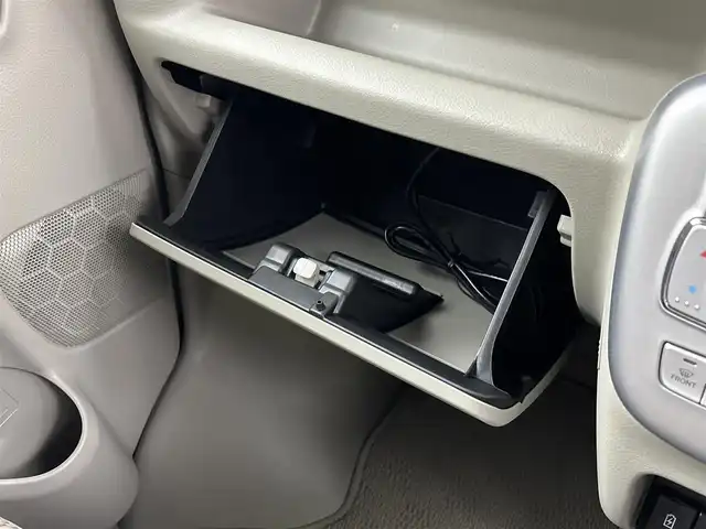 スズキ エブリィ ワゴン PZターボ スペシャル ハイルーフ 埼玉県 2024(令6)年 0.1万km モスグレーメタリック 社外ナビ/(Bluetooth/CD/DVD/ipod/USB/AM/FM)/地デジフルセグ/バックカメラ/両側パワースライドドア/衝突軽減ブレーキ/車線逸脱警報/クリアランスソナー/オートステップ/運転席シートヒーター/アイドリングストップ/フロントフォグランプ/ウィンカーミラー/ステアリングリモコン/プッシュスタート/純正フロアマット/純正ドアバイザー/純正14インチアルミホイール