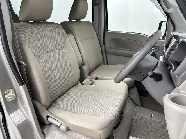スズキ エブリィ ワゴン PZターボ スペシャル ハイルーフ 埼玉県 2024(令6)年 0.1万km モスグレーメタリック 社外ナビ/(Bluetooth/CD/DVD/ipod/USB/AM/FM)/地デジフルセグ/バックカメラ/両側パワースライドドア/衝突軽減ブレーキ/車線逸脱警報/クリアランスソナー/オートステップ/運転席シートヒーター/アイドリングストップ/フロントフォグランプ/ウィンカーミラー/ステアリングリモコン/プッシュスタート/純正フロアマット/純正ドアバイザー/純正14インチアルミホイール