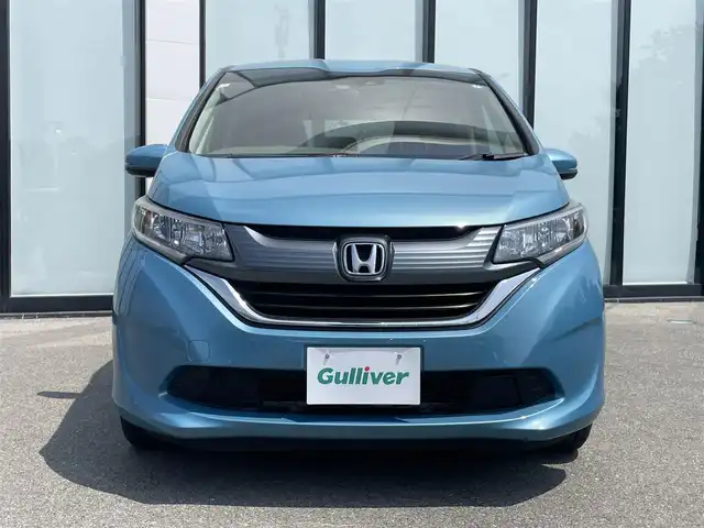 ホンダ フリード G ホンダセンシング 大阪府 2016(平28)年 4.7万km ブルーホライゾンM ホンダセンシング/両側パワースライドドア/純正SDナビ/Bluetooth/CD/DVD/フルセグTV/USB/9インチフリップダウン/バックカメラ/前後ドライブレコーダー/ビルトインETC/ベンチシート/純正フロアマット