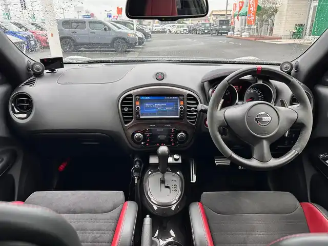 日産 ジューク ニスモ RS 宮城県 2014(平26)年 2万km スーパーブラック アラウンドビューモニター/＝＝＝/純正7インチナビ/(フルセグTV/CD/DVD/SD/BT/USB/AUX)/4WD/ビルトインETC/MTモード付AT/パドルシフト/オートエアコン/オートライト/革巻きステアリング/プッシュスタート＆スマートキー/ウインカー付き電動格納ミラー/ドアバイザー/ふらつき防止/HIDヘッドライト/フォグランプ/純正フロアマット/ENKEI18インチアルミホイール