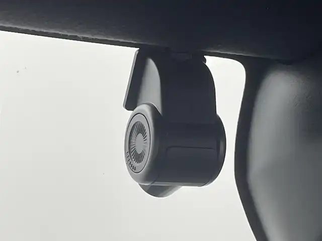 ダイハツ タント カスタム X スタイルセレクション 熊本県 2021(令3)年 5.8万km ブラックマイカメタリック 禁煙車　/純正ナビ（ＣＤ・ＤＶＤ・フルセグ・ＢＴ・ＳＤ・ＵＳＢ）/バックカメラ　/純正前方ドライブレコーダー　/両側パワースライドドア　/前後クリアランスソナー　/衝突軽減ブレーキ　/レーンキープアシスト/横滑り防止/アイドリングストップ/パーキングアシスト/前席シートヒーター/前後クリアランスソナー/左側ミラクルオートステップ/ハーフレザーシート/純正フロアマット/純正１４インチAW/オートライト/LEDヘッドライト/フォグライト/スマートキー/プッシュスタート/スペアキー1本