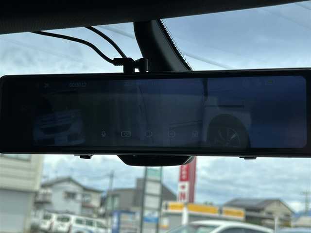 アウディ ＴＴクーペ 1．8 TFSI Sライン 群馬県 2012(平24)年 5.9万km アイビスホワイト ターボ/リトラクタブルリヤスポイラー/純正メモリナビ/CD・DVD・USB・SD/Bluetooth・フルセグTV/ビルトインETC/パドルシフト/ハーフレザーシート/前席パワーシート/純正アルミホイール/純正フロアマット/HIDヘッドライト/オートライト/スペアキー