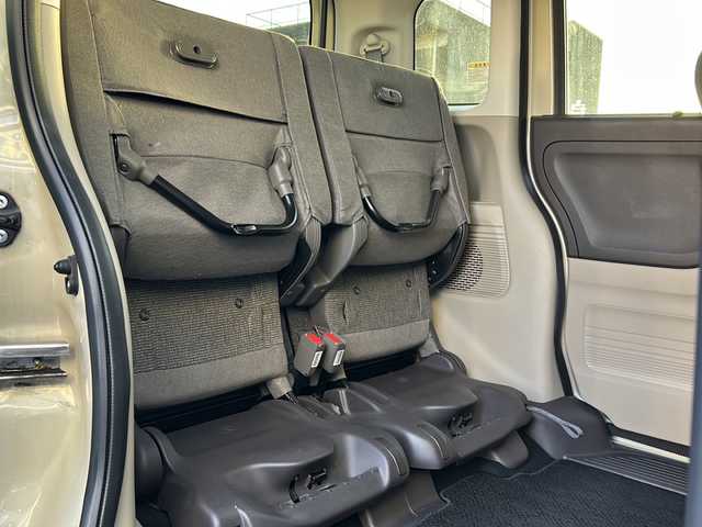 ホンダ Ｎ ＢＯＸ 2トーン G L ホンダセンシング 京都府 2018(平30)年 8.1万km プレミアムアイボリーパール2トーン （株）IDOMが運営する【じしゃロン伏見店】の/自社ローン専用車両になります。/こちらは現金またはオートローンご利用時の価格です。/自社ローンご希望の方は別途その旨お申し付けください//特記事項あり/社外ナビ/ホンダセンシング/ビルドインETC/LEDライト/オートライト/バックカメラ/片側パワースライドドア/クルーズコントロール