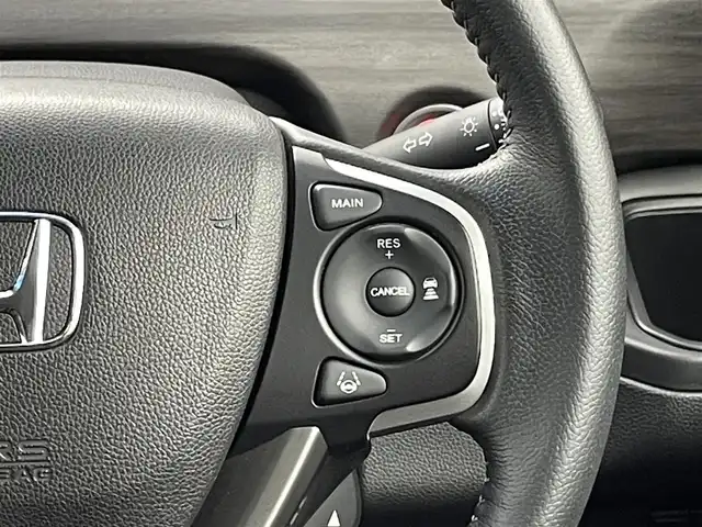 ホンダ フリード G ホンダセンシング 群馬県 2020(令2)年 1.3万km クリスタルブラックパール 純正９インチナビ　バックカメラ　両側パワースライドドア　アダプティブクルーズコントロール　ＬＥＤ　純正１５インチＡＷ　ステアリングリモコン　ドライブレコーダー　ＥＴＣ　コーナーセンサー　禁煙車