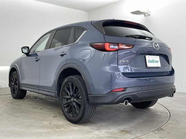 マツダ ＣＸ－５ XD ブラックトーンエディション 兵庫県 2021(令3)年 1.4万km ポリメタルグレーM ・純正10.25インチナビ（SDカード欠品）/・Bluetooth/USB/フルセグテレビ/・360°ビューモニター/・i-ACTIVE　SENSE/・スマート・ブレーキ・サポート/・スマート・シティ・ブレーキ・サポート/・レーダクルーズコントロール/・ドライバーアテンションアラート/・車間認知支援システム/・車線逸脱警報/・ブラインドスポットモニター/・横滑り防止装置/・レーンキープアシストシステム/・オートマチックハイビーム/・電子パーキングブレーキ/・オートホールドブレーキ/・パワーバックドア/・ヘッドアップディスプレイ/・ステアリングスイッチ/・ステアリングヒーター/・パドルシフト/・横滑り防止装置/・ハーフレザーシート/・前席シートヒーター/・運転席パワーシート/・社外フロアマット/・LEDヘッドライト/・フォグライト/・純正19インチアルミホイールタイヤ/・電動格納ミラー/・前方ドライブレコーダー/・ETC2.0/・スマートキー/・スペアキー