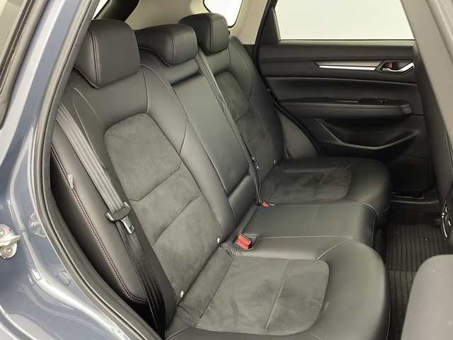 マツダ ＣＸ－５ XD ブラックトーンエディション 兵庫県 2021(令3)年 1.4万km ポリメタルグレーM ・純正10.25インチナビ（SDカード欠品）/・Bluetooth/USB/フルセグテレビ/・360°ビューモニター/・i-ACTIVE　SENSE/・スマート・ブレーキ・サポート/・スマート・シティ・ブレーキ・サポート/・レーダクルーズコントロール/・ドライバーアテンションアラート/・車間認知支援システム/・車線逸脱警報/・ブラインドスポットモニター/・横滑り防止装置/・レーンキープアシストシステム/・オートマチックハイビーム/・電子パーキングブレーキ/・オートホールドブレーキ/・パワーバックドア/・ヘッドアップディスプレイ/・ステアリングスイッチ/・ステアリングヒーター/・パドルシフト/・横滑り防止装置/・ハーフレザーシート/・前席シートヒーター/・運転席パワーシート/・社外フロアマット/・LEDヘッドライト/・フォグライト/・純正19インチアルミホイールタイヤ/・電動格納ミラー/・前方ドライブレコーダー/・ETC2.0/・スマートキー/・スペアキー