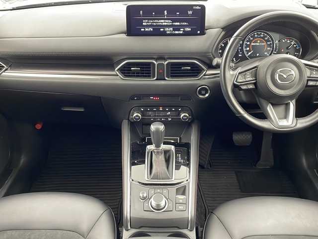 マツダ ＣＸ－５ XD ブラックトーンエディション 兵庫県 2021(令3)年 1.4万km ポリメタルグレーM ・純正10.25インチナビ（SDカード欠品）/・Bluetooth/USB/フルセグテレビ/・360°ビューモニター/・i-ACTIVE　SENSE/・スマート・ブレーキ・サポート/・スマート・シティ・ブレーキ・サポート/・レーダクルーズコントロール/・ドライバーアテンションアラート/・車間認知支援システム/・車線逸脱警報/・ブラインドスポットモニター/・横滑り防止装置/・レーンキープアシストシステム/・オートマチックハイビーム/・電子パーキングブレーキ/・オートホールドブレーキ/・パワーバックドア/・ヘッドアップディスプレイ/・ステアリングスイッチ/・ステアリングヒーター/・パドルシフト/・横滑り防止装置/・ハーフレザーシート/・前席シートヒーター/・運転席パワーシート/・社外フロアマット/・LEDヘッドライト/・フォグライト/・純正19インチアルミホイールタイヤ/・電動格納ミラー/・前方ドライブレコーダー/・ETC2.0/・スマートキー/・スペアキー