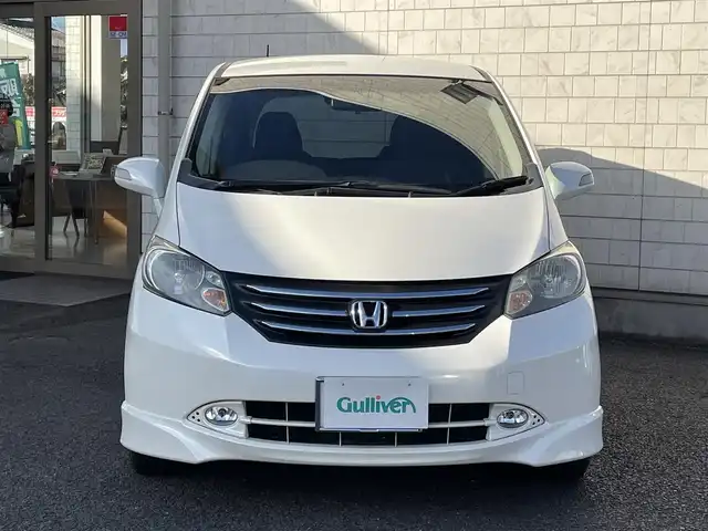 ホンダ フリード Gエアロ ジャストセレクション 大分県 2009(平21)年 5.2万km プレミアムホワイトパール ワンオーナー/両側パワースライドドア/純正15インチアルミホール/エンジンスターター/HIDヘッドライト/フォグランプ/オートライト/レザーステアリング/チルトステアリング/ウインカーミラー/リアプライバシーガラス/ドアバイザー/フロアマット/電動格納ミラー/Wエアバッグ/ABS/スマートキー×2/保証書/車両取説