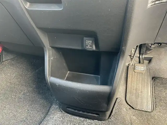 ホンダ フリード Gエアロ ジャストセレクション 大分県 2009(平21)年 5.2万km プレミアムホワイトパール ワンオーナー/両側パワースライドドア/純正15インチアルミホール/エンジンスターター/HIDヘッドライト/フォグランプ/オートライト/レザーステアリング/チルトステアリング/ウインカーミラー/リアプライバシーガラス/ドアバイザー/フロアマット/電動格納ミラー/Wエアバッグ/ABS/スマートキー×2/保証書/車両取説