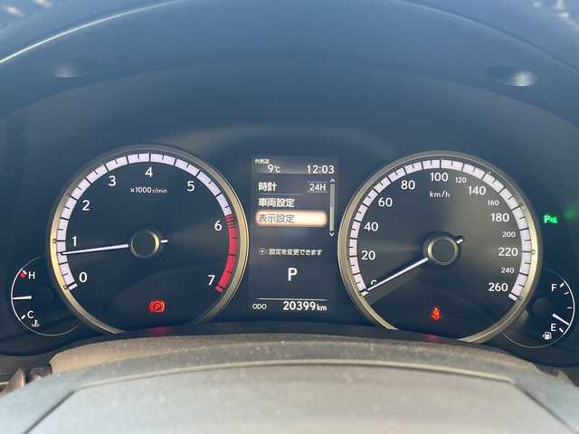 レクサス ＮＸ 300 Fスポーツ 埼玉県 2018(平30)年 2.1万km ホワイトノーヴァガラスフレーク 衝突軽減ブレーキ /サンルーフ /三眼LED /純正ナビ/　　CD/DVD/BT/フルセグ /全方位カメラ /パワーバックドア /レーダークルーズコントロール /革シート /シートヒーター/クーラー /純正18インチアルミホイール/ブラインドスポットモニター/パドルシフト/ステアリングヒーター/スイッチ/純正ETC2.0