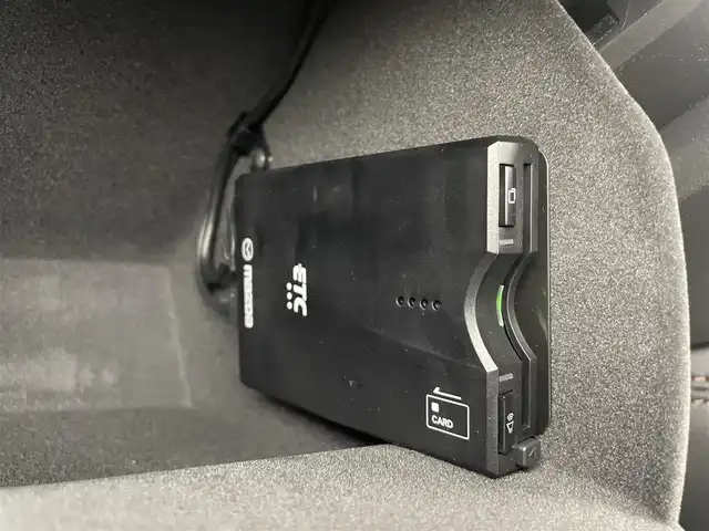 マツダ ＣＸ－５ XD Lパッケージ 群馬県 2019(令1)年 2.5万km ジェットブラックマイカ CD/DVDプレーヤー＋地上デジタルTVチューナー（フルセグ）/360度ビューモニター＋フロントパーキングセンサー（センター/コーナー）/＝＝＝＝＝/純正ナビ/・AM/FM/USB/Bluetooth/AppleCarPlay/AndroidAuto/i-ACTIVSENSE/・スマートブレーキサポート/・レーンキープアシストシステム/車線逸脱警報システム/・ブラインドスポットモニタリング/・マツダレーダークルーズコントロール/パワーバックドア/運転席/助手席パワーシート/運転席メモリー付/運転席/助手席/2列目左右シートヒーター/アイドリングストップ/プッシュスタート/スマートキー