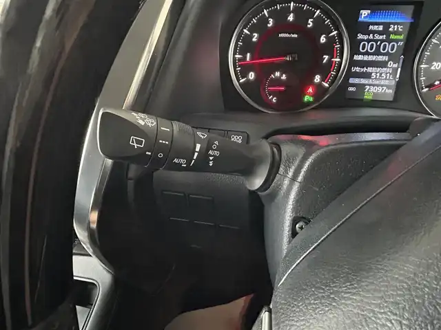 トヨタ アルファード S Cパッケージ 道東・釧路十勝 2019(平31)年 7.3万km ホワイトパールクリスタルシャイン トヨタセーフティセンス/　オートハイビーム/　レーンアシスト/　プリクラッシュセーフティ/　レーダークルーズコントロール/　クリアランスソナー/4WD/プッシュスタート/フルセグTV/純正10インチナビ/（CD/DVD/Bluetooth/フルセグTV/HDMI)/バックカメラ/両側パワースライドドア/ビルトインETC2.0/1列目シートヒーター/1列目シートベンチレーション/1列目2列目パワーシート/ステアリングヒーター/パワーバックドア/オットマン/LEDヘッドライト/オートライト/フロントフォグランプ/レザーシート/トヨタセーフティセンス/・オートハイビーム/・レーンアシスト/・プリクラッシュセーフティ/・レーダークルーズコントロール/・クリアランスソナー/MTモード付AT/電動パーキングブレーキ/オートブレーキホールド/レーダー探知機/プッシュスタート/スマートキー/保証書/取扱説明書