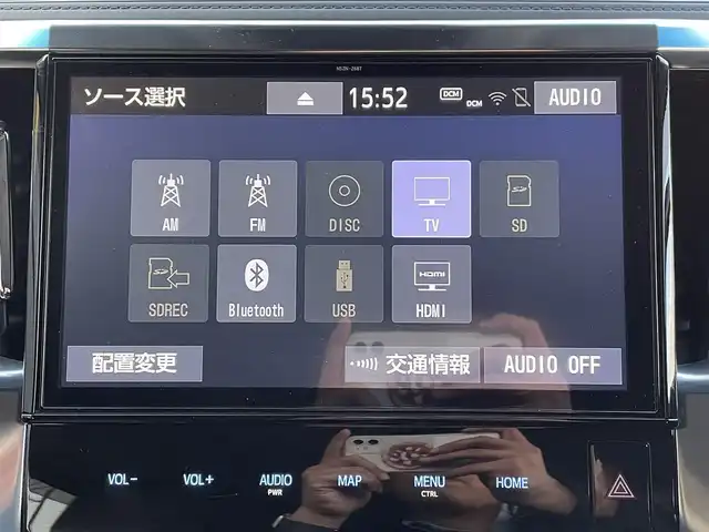 トヨタ アルファード S Cパッケージ 道東・釧路十勝 2019(平31)年 7.3万km ホワイトパールクリスタルシャイン トヨタセーフティセンス/　オートハイビーム/　レーンアシスト/　プリクラッシュセーフティ/　レーダークルーズコントロール/　クリアランスソナー/4WD/プッシュスタート/フルセグTV/純正10インチナビ/（CD/DVD/Bluetooth/フルセグTV/HDMI)/バックカメラ/両側パワースライドドア/ビルトインETC2.0/1列目シートヒーター/1列目シートベンチレーション/1列目2列目パワーシート/ステアリングヒーター/パワーバックドア/オットマン/LEDヘッドライト/オートライト/フロントフォグランプ/レザーシート/トヨタセーフティセンス/・オートハイビーム/・レーンアシスト/・プリクラッシュセーフティ/・レーダークルーズコントロール/・クリアランスソナー/MTモード付AT/電動パーキングブレーキ/オートブレーキホールド/レーダー探知機/プッシュスタート/スマートキー/保証書/取扱説明書
