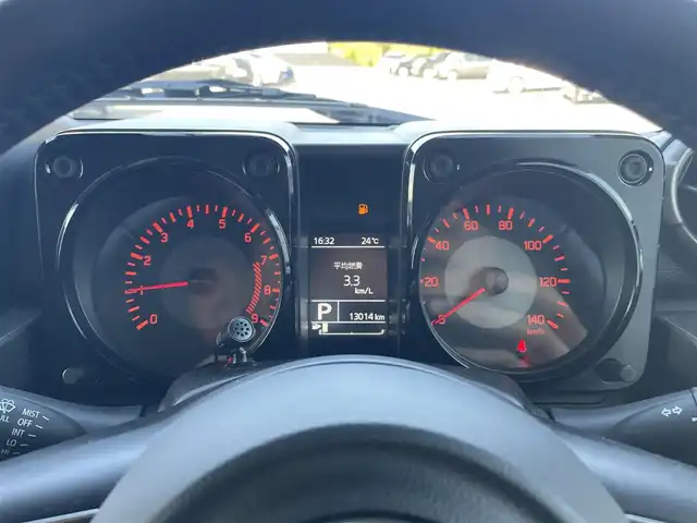 スズキ ジムニー XC 愛媛県 2022(令4)年 1.3万km ピュアホワイトP 純正メモリナビ/CD/DVD/BT/MSV/iPod/フルセグTV/クルーズコントロール/車線逸脱防止装置/衝突被害軽減システム/ダウンヒルアシストコントロール/D/N席シートヒーター/ヒートミラー/電格ミラー/ヘッドライトウォッシャー/ドアバイザー/LEDヘッドライト/シガーソケット/ISOFIX/4WD切替