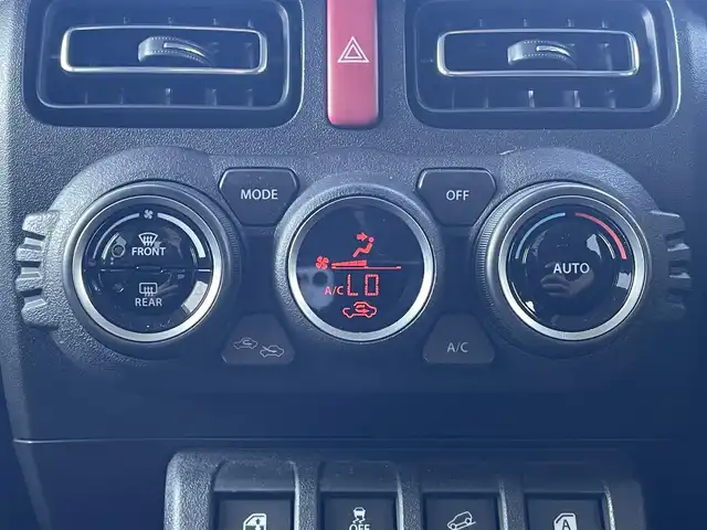 スズキ ジムニー XC 愛媛県 2022(令4)年 1.3万km ピュアホワイトP 純正メモリナビ/CD/DVD/BT/MSV/iPod/フルセグTV/クルーズコントロール/車線逸脱防止装置/衝突被害軽減システム/ダウンヒルアシストコントロール/D/N席シートヒーター/ヒートミラー/電格ミラー/ヘッドライトウォッシャー/ドアバイザー/LEDヘッドライト/シガーソケット/ISOFIX/4WD切替