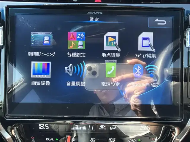 トヨタ ハリアー プレミアム 福岡県 2019(令1)年 5.3万km ダークレッドマイカメタリック ・純正ナビ/（BLUETOOTH/フルセグ/バックカメラ/・ワンオーナー/・ETC/・ドライブレコーダー/・クルーズコントロール/・レーンキープアシスト/・スペアキー/・カードキー/・電動リアゲート/・エアロパーツ/・純正フロアマット/・LEDライト/・カーテンエアバッグ/・保証書