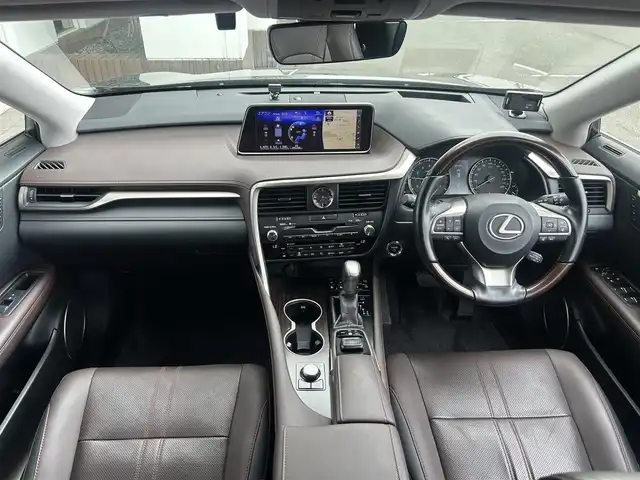 レクサス ＲＸ 450h バージョンL 静岡県 2016(平28)年 4万km グラファイトブラックガラスフレーク エンジンスタートボタン/パワーステアリング/パワーウィンドウ/取扱説明書/100V充電/アイドリングストップ/オートエアコン/スマートキー/スペアキー１本/クルーズコントロール/ETC2.0/USB入力端子/全方位カメラ/純正ナビ（CD.BT.ワンセグ）/電動リアゲート/電動格納セカンドシート/純正ドライブレコーダー/純正フロアマット/D席N席パワーシート/全席シートヒーター/D席N席エアシート/純正アルミホイール/ABS/横滑り防止装置/コーナーセンサー前後/レーンキープアシスト/オートライト/オートマチックハイビーム/LEDライト/W+サイトエアバック/衝突軽減システム/カーテンエアバック/ステアリングヒーター/BSM
