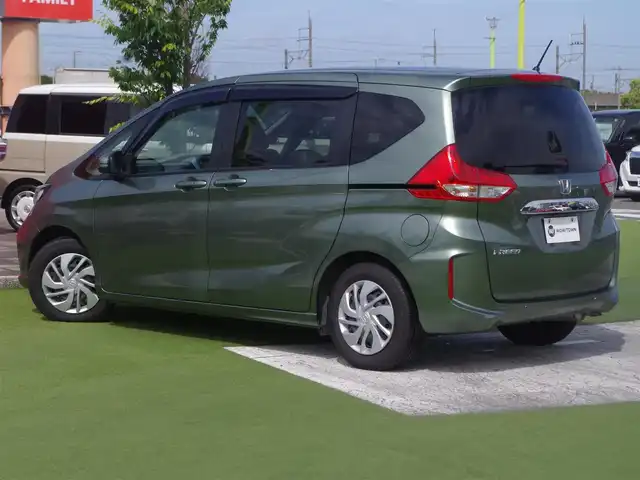 ホンダ フリード G ホンダセンシング 千葉県 2019(令1)年 2.5万km シルバーミストグリーンM ホンダセンシング/・衝突軽減ブレーキ（CMBS）/・車線維持支援システム（LKAS）/・アダプティブクルーズコントロール（ACC）/・後方誤発進抑制機能/・誤発進抑制機能/両側パワースライドドア/9インチ純正メモリーナビ/地デジTV/【DVD/CD再生機能　Bluetooth接続】/バックカメラ/ドライブレコーダー/前席シートヒーター/ETC/LEDヘッドライト/ウインカーミラー/コーナーセンサー/Honda スマートキー