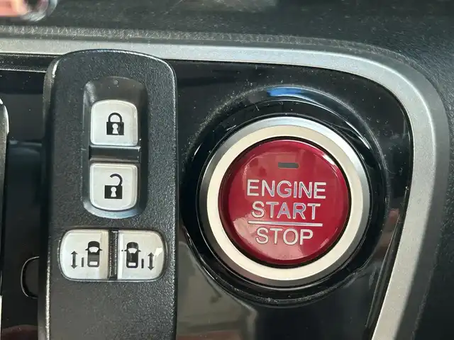 ホンダ Ｎ ＢＯＸ モデューロ X G ターボP 愛知県 2014(平26)年 8万km スマートブラック ワンオーナー/社外ナビ(AM/FM/CD/DVD/BT/フルセグTV)/クルーズコントロール/純正15インチアルミホイール/バックカメラ/パドルシフト/前方ドライブレコーダー/両側パワースライドドア/ETC/ターボ/オートライト/取説/保証書/スペアキー