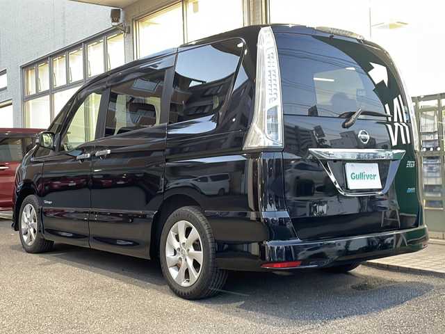 日産 セレナ ハイウェイスター S HV Vセレ 高知県 2013(平25)年 2.6万km スーパーブラック 純正ナビ/(Bluetooth/CD/SD/DVD/AUX/フルセグ)/バックカメラ/ETC/両側パワースライドドア/クルーズコントロール/純正16インチアルミホイール/純正フロアマット/オートライト/キセノンヘッドライト/フォグランプ/プッシュスタート/スマートキー/横滑り防止装置