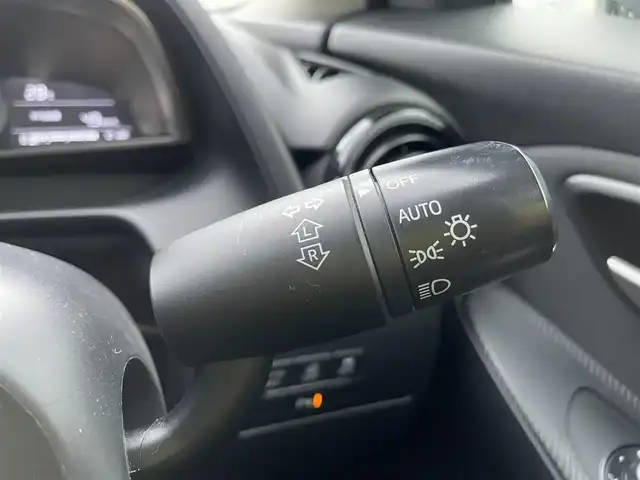 マツダ マツダ２ 15C 石川県 2020(令2)年 7.3万km エターナルブルーマイカ 純正メモリーナビ/フルセグTV/バックカメラ/ETC/レーダーブレーキ/スマートキー/プッシュスタート/電動ミラー/オートライト/ブラインドスポットモニター/保証書