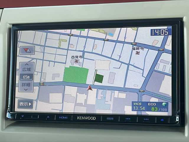 スズキ ラパン X 山口県 2014(平26)年 4.9万km カシスピンクパールメタリック 社外メモリーナビ【MDV-L401】/・DVD/CD/iPod/USB/ワンセグ/AM/FM/純正フロアマット/純正アルミホイール/レザーシート/ベンチシート/本革巻きステアリング/フルオートエアコン/アイドリングストップ/LEDヘッドランプ/オートライト/電動格納ウインカーミラー/ドアバイザー/スマートキー/プッシュアップスタート/ABS/盗難防止装置/取扱説明書/保証書
