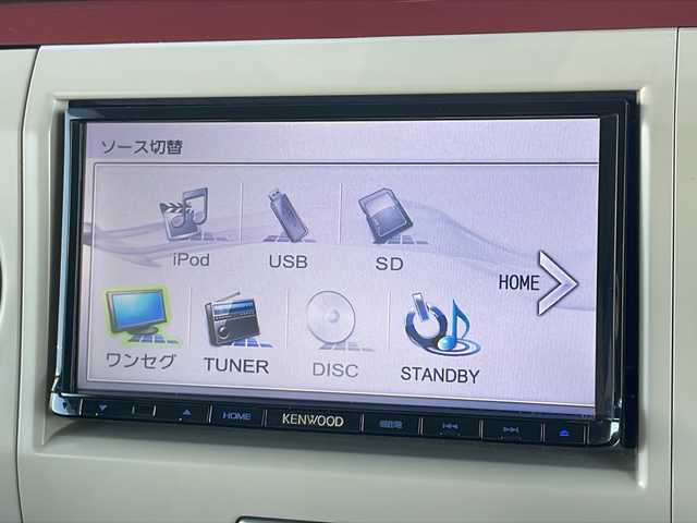 スズキ ラパン X 山口県 2014(平26)年 4.9万km カシスピンクパールメタリック 社外メモリーナビ【MDV-L401】/・DVD/CD/iPod/USB/ワンセグ/AM/FM/純正フロアマット/純正アルミホイール/レザーシート/ベンチシート/本革巻きステアリング/フルオートエアコン/アイドリングストップ/LEDヘッドランプ/オートライト/電動格納ウインカーミラー/ドアバイザー/スマートキー/プッシュアップスタート/ABS/盗難防止装置/取扱説明書/保証書