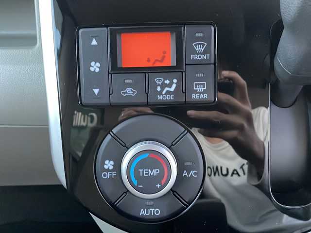 ダイハツ タント X 香川県 2017(平29)年 5.3万km プラムブラウンクリスタルマイカ 社外ナビ（ワンセグTV/CD/DVD再生/BT)/社外フロアマット/運転席シートヒーター/片側パワースライドドア/アイドリングストップ/オートライト/ETC