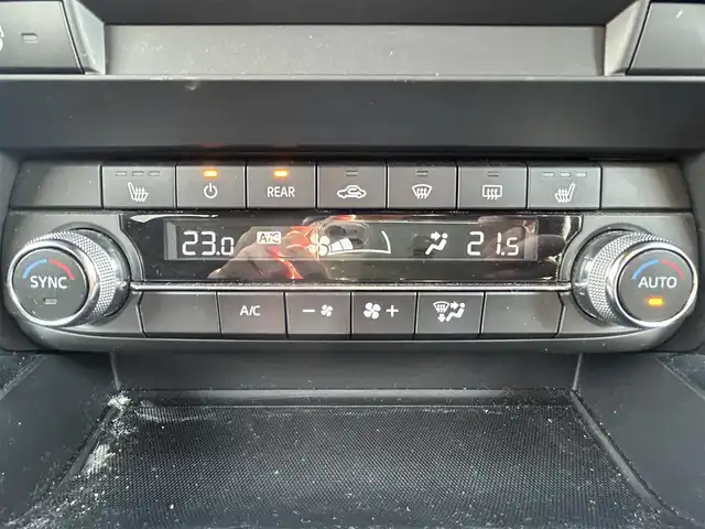 マツダ ＣＸ－８ XD プロアクティブ 新潟県 2019(平31)年 4.2万km ジェットブラックマイカ 衝突軽減/全方位カメラ/純正ナビ/(AM/FM/CD/DVD/BT/フルセグ)/ETC/ヘッドアップディスプレイ/社外ドライブレコーダー/追従クルーズコントロール/コーナーセンサー/アイドリングストップ/シートヒーター/ハンドルヒーター/革巻きステアリング/ステアリングスイッチ/MTモード付きAT/AUTOライト/LEDヘッドライト/フォグランプ/横滑り防止/プッシュスタート/スマートキー