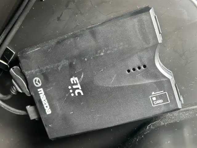 マツダ ＣＸ－８ XD プロアクティブ 新潟県 2019(平31)年 4.2万km ジェットブラックマイカ 衝突軽減/全方位カメラ/純正ナビ/(AM/FM/CD/DVD/BT/フルセグ)/ETC/ヘッドアップディスプレイ/社外ドライブレコーダー/追従クルーズコントロール/コーナーセンサー/アイドリングストップ/シートヒーター/ハンドルヒーター/革巻きステアリング/ステアリングスイッチ/MTモード付きAT/AUTOライト/LEDヘッドライト/フォグランプ/横滑り防止/プッシュスタート/スマートキー