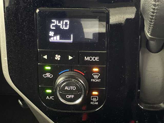 トヨタ タンク カスタムG－T 埼玉県 2019(令1)年 6.7万km ブラックマイカメタリック/パールホワイト2トーン 純正９インチナビ(型式：NSZT-Y68T)/CD/DVD/Bluetooth/フルセグ/バックカメラ/スマートアシスト/両側パワースライドドア/ドライブレコーダー/ETC/純正１５インチアルミホイール/電動格納ミラー/プッシュスタート/スマートキー