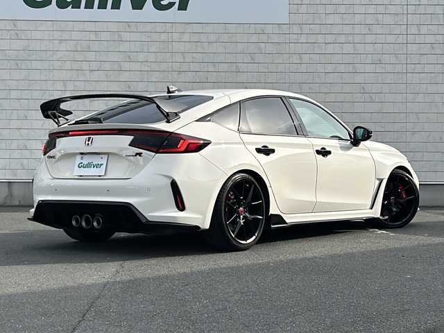ホンダ シビック タイプR 愛知県 2023(令5)年 2.4万km チャンピオンシップホワイト ワンオーナ/純正リアウィング/デジタルインナーミラー/無限シフトノブ/ドライブレコーダー/ワンオーナー/取扱説明書/Bluetooth/ワンセグTV/バックカメラ/純正アルミホイール/純正フロアマット/純正アルカンターラステアリング/ACC/レーンキープアシスト/ブレーキホールド/コーナーセンサー/オートマチックハイビーム