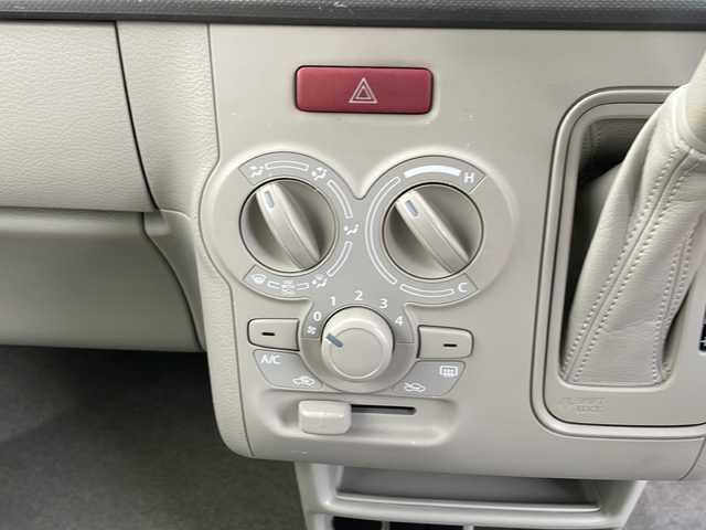 スズキ ラパン G 三重県 2017(平29)年 4.5万km アーバンブラウンパールメタリック 衝突被害軽減システム/横滑り防止/ABS/プッシュスタート/スマートキー/ベンチシート/ドアバイザー/Wエアバック