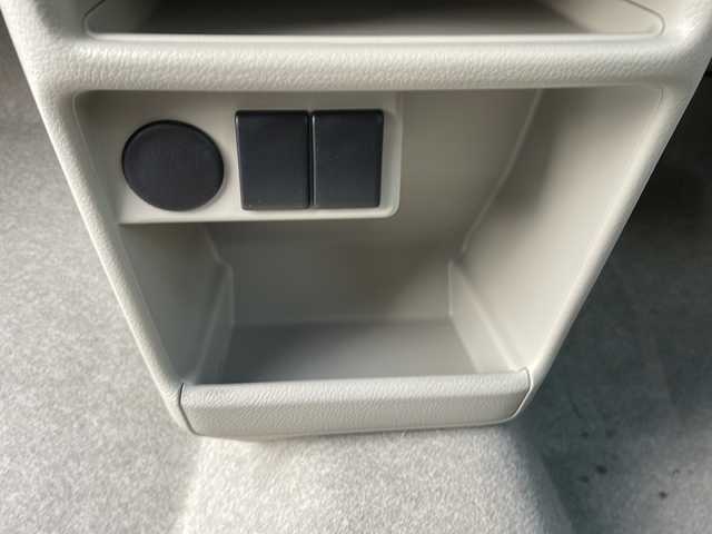 スズキ ラパン G 三重県 2017(平29)年 4.5万km アーバンブラウンパールメタリック 衝突被害軽減システム/横滑り防止/ABS/プッシュスタート/スマートキー/ベンチシート/ドアバイザー/Wエアバック