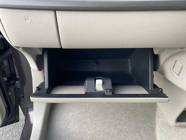 スズキ ラパン G 三重県 2017(平29)年 4.5万km アーバンブラウンパールメタリック 衝突被害軽減システム/横滑り防止/ABS/プッシュスタート/スマートキー/ベンチシート/ドアバイザー/Wエアバック