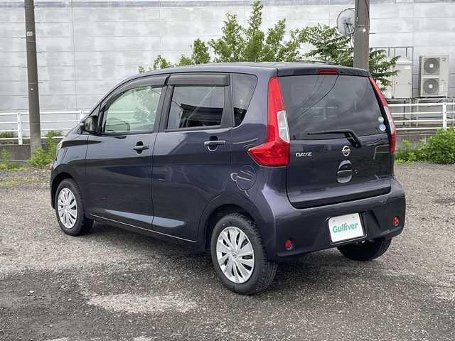 日産 デイズ X 新潟県 2017(平29)年 4.8万km プレミアムパープルP 4WD/CD/AUX/全方位カメラ/衝突被害軽減ブレーキ/ベンチシート/運転席シートヒーター /ステアリングスイッチ/スマートキー/プッシュスタート/社外14インチAW夏タイヤ車載