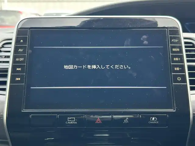 日産 セレナ e－パワー ハイウェイスター V 滋賀県 2022(令4)年 1.9万km ダイヤモンドブラック ガソリン（ハイブリッド）/2WD(FF)/CVT/純正メーカーナビ（地図SDなし）/（FM/AM/フルセグ/Bluetooth）/アラウンドビューモニター/プロパイロット/デジタルインナーミラー/ドライブレコーダー/ビルトインETC/両側パワースライドドア/ブラインドスポットモニター/フリップダウンモニター/革巻きステアリング/ステアリングスイッチ/純正フロアマット/電動格納ミラー/ドアバイザー/オートライト/プッシュスタート/プリクッラッシュ/オートマッチックハイビーム/横滑り防止/コーナーセンサー/電動サイドブレーキ