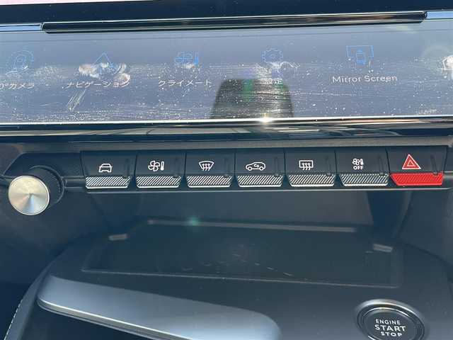 プジョー ３０８ SW ハイブリッド 新潟県 2022(令4)年 1.1万km ネイクルホワイト ターボ/メモリナビ/純正ホイール装着/全周囲カメラ/サンルーフ/前後ドライブレコーダー/ウィンカーミラー/追従型クルーズコントロール/プッシュスタート/ETC/プッシュスタート/運転席助手席シートヒーター/電動パーキングブレーキ/運転席シートメモリー/電動リアゲート