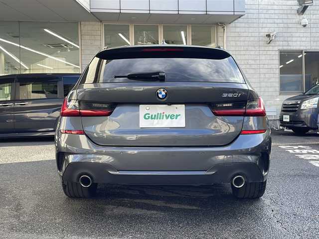 ＢＭＷ ３２０ｉ ツーリング Mスポーツ 東京都 2020(令2)年 3.9万km ミネラルグレー ワンオーナー/ドライビングアシストプロフェッショナル/・アクティブクルーズコントロール/・ステアリング/レーンコントロール/・レーンディパーチャーウォーニング/・レーンチェンジウォーニング/・アクティブサイドコリジョンプロテクション/・クロストラフィックウォーニング/・前車接近警告機能/・後車衝突警告機能/・エマージェンシーストップアシスト/・トラフィックサインアシスト/・衝突回避/被害軽減ブレーキ/・高速道路渋滞時ハンズオフアシスト/・エマージェンシーストップアシスト/・トラフィックサインアシスト（速度制限）/HDDナビ（10.25インチワイドディスプレイ）/パークディスタンスコントロール/パーキングアシスト/リアビューカメラ/リバースアシスト/アダプティブLEDヘッドランプ/ハイビームアシスタント/Mエンブレム付革巻きステアリング/パドルシフト/ETC/12.3インチマルチディスプレイメーターパネル/パワーシート（前席）/シートヒーター（前席）/パワーバックドア/コンフォートアクセス（スマートオープン/クローズ機能）