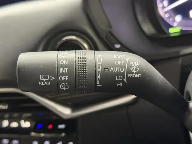 マツダ ＣＸ－６０ XD HV エクスクルーシブスポーツ 三重県 2022(令4)年 3.6万km ソウルレッドクリスタルM ディーゼルターボ・マイルドHV/4WD/MTモード付8AT/12.3型ナビ/（AM/FM/USB/HDMI/CarPlay/AndroidAuto/Bluetooth/TV）/360ビュー・モニター/ドライブレコーダー前後/ETC/i-ACTIVSENSE/・スマートブレーキサポート/・レーダークルーズコントロール/・クルージング&トラフィックサポート/・ドライバー異常時対応システム/・ドライバーモニタリング/・レーンキープアシストシステム/・ブラインドスポットモニタリング/・クロストラフィックアラート（前後）/・パーキングセンサー（前後）/・ヒルディセントコントロール/など/装備/・【OP】ドライバー・パーソナライゼーション・システムパッケージ（自動ドライビングポジション調整、エントリーアシスト）/・ナッパレザーシート（ブラック）/・ハンズフリーパワーリフトゲート/・シートヒーター（D/N/2nd）/・シートベンチレーション（D/N）/・ステアリングヒーター/・パワーシート（Dメモリー付10way/N10way）/・HUD/・AC100Vコンセント&ワイヤレス充電/・LEDヘッドライト/・純正20inAW/・保/取/ナビ取/・スマートキーx2/・純正キャリアベース（車載）/など