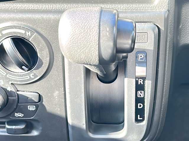 スズキ アルト L 岩手県 2020(令2)年 5万km スペリアホワイト ナビ　バックカメラ　Bluetooth　CD/DVD再生　フルセグ　USB接続　ETC　ドライブレコーダー　シートヒーター　前後コーナーセンサー　リモコンキー　純正フロアマット　アイドリングストップ