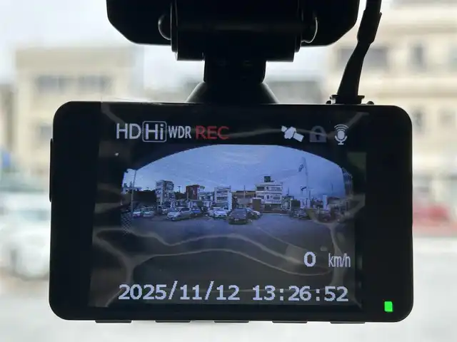 ダイハツ ウェイク G SA 沖縄県 2014(平26)年 5.1万km トニコオレンジメタリック (株)IDOMが運営する【じしゃロンコザ店】の自社ローン専用車両になりますこちらは現金またはオートローンご利用時の価格です。自社ローンご希望の方は別途その旨お申付け下さい/純正ナビ　/フルセグＴＶ　/Ｂｌｕｅｔｏｏｔｈ接続/ＥＴＣ　/バックカメラ　/ドライブレコーダー前方　/両側パワースライドドア　/横滑り防止装置　/衝撃軽減ブレーキ　/プッシュスタート　/スマートキー