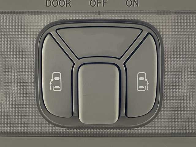 トヨタ エスティマ アエラス プレミアムエディション 岐阜県 2013(平25)年 8.3万km ホワイトパールクリスタルシャイン 純正ナビ/CD/DVD/Bluetooth/HDD/VTR/フルセグTV/バックモニター/両側パワースライドドア/クルーズコントロール/パワーシート/ETC/ステアリングリモコン/革巻きステアリング/電動格納ミラー/純正フロアマット/純正ドアバイザー/純正18インチアルミホイール/スマートキー/プッシュスタート/ハーフレザー/オットマン