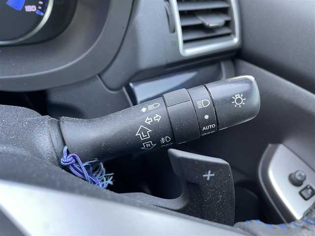 スバル インプレッサ スポーツ HV 2．0i-S アイサイト 島根県 2015(平27)年 5.8万km ダークブルーパール ワンオーナー/4WD/純正メモリナビ(AVIC-RZ09)/(AM/FM/CD/DVD/Bluetooth/SD)/フルセグTV/アイサイト/・プリクラッシュブレーキ/・アクティブレーンキープ/・全車追従機能付きクルーズコントロール/バックカメラ/オートライト/フォグランプ/純正17インチAW付サマータイヤ車載/D/N席パワーシート/ハーフレザーシート/パドルシフト/スマートキー/スペアキー×1/ドライブレコーダー/ビルトインETC/取扱説明書/保証書