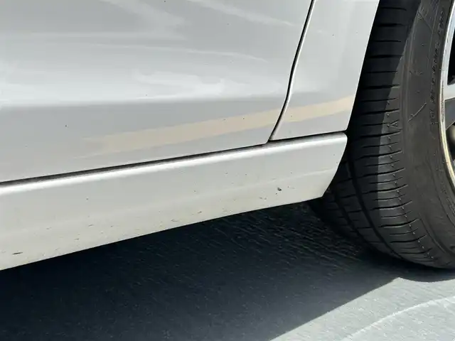 プジョー ３０８ アリュール 東京都 2016(平28)年 7.3万km 白 ディーラー車/パノラミックガラスルーフ/ディスプレイオーディオ/純正CDデッキ/バックカメラ/純正１６インチアルミ/パドルシフト/クルーズコントロール/ETC/エンジンプッシュボタン/スペアキー１本/ABS/Wエアバック/保証書/取説
